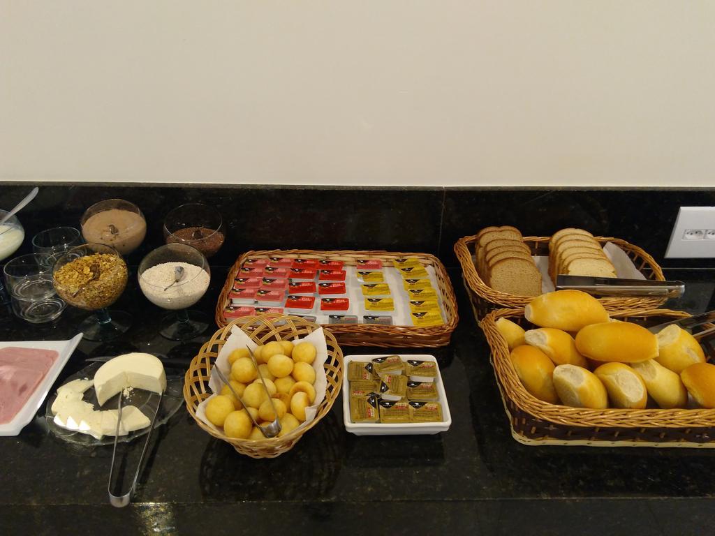 Hotel Hospeda Marília Zewnętrze zdjęcie
