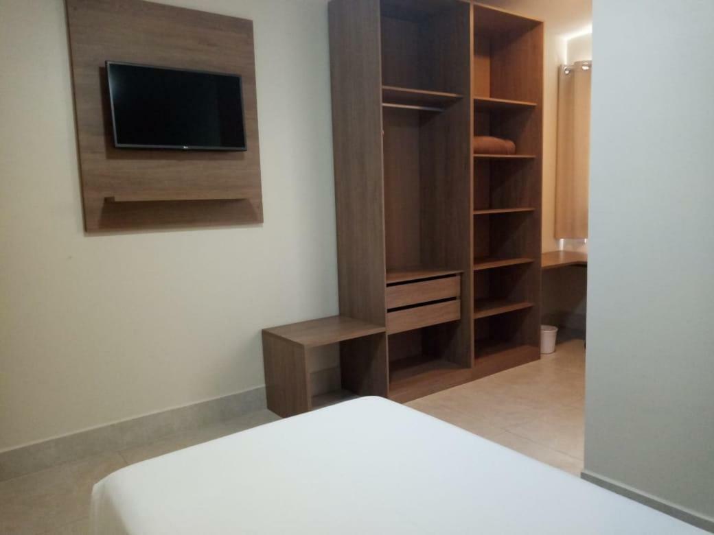 Hotel Hospeda Marília Zewnętrze zdjęcie